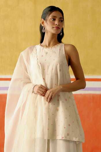 KAPAAS_Ivory Chanderi, Organza Halter Neck Kanak Sleeveless Kurta Sharara Set _Online_at_Aza_Fashions