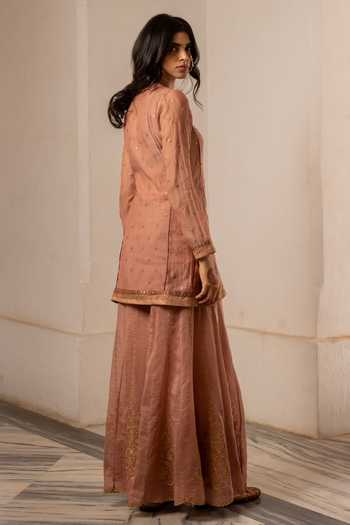 Shop_Nimbu Mirchi_Peach Chanderi Zari Round Neck Embroidered Kurta Palazzo Set _at_Aza_Fashions