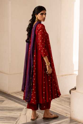 Shop_Nimbu Mirchi_Red Chanderi, Silk, Viscose V-neck Tara Embroidered Kurta Set _at_Aza_Fashions