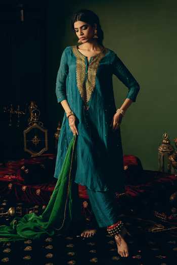 Buy_Nimbu Mirchi_Blue Chanderi, Silk, Viscose Round Neck, Yes Zoya Yoke Embroidered Kurta Set 