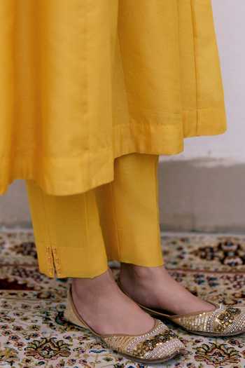 Shop_Pink City By Sarika_Yellow Silk, Chanderi, Organza Round Sunlit Heirloom Embroidered Anarkali Set 