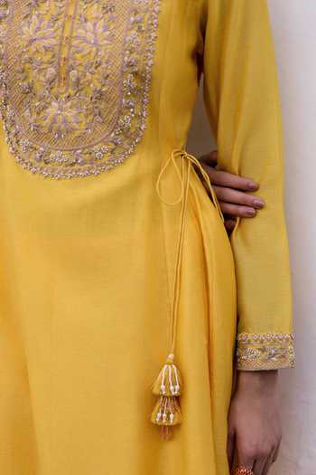 Pink City By Sarika_Yellow Silk, Chanderi, Organza Round Sunlit Heirloom Embroidered Anarkali Set _Online
