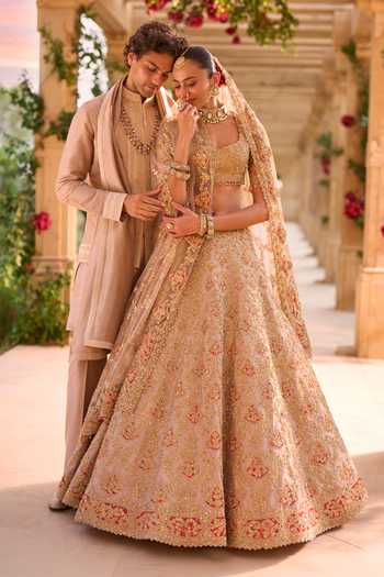 Seema Gujral_Pink Silk Embroidery, Sequins, Beads Bundi And Kurta Set _at_Aza_Fashions
