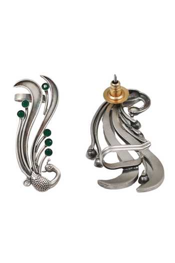 Sangeeta Boochra_Green Peacock Motif Pair Of Ear Cuffs _Online_at_Aza_Fashions
