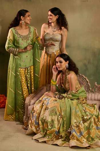 Buy_Reeti Arneja_Yellow Chanderi Sweetheart Neck Chamkeeli Haldi Sharara Set _Online_at_Aza_Fashions