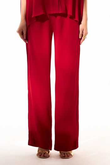 Sakshi Khetterpal_Red Crepe Mandarin Collar Embroidered Shirt And Pant Co-ord Set _Online_at_Aza_Fashions