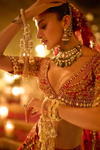 Seema Gujral_Red Silk, Organza Plunge Neck Zardozi Bridal Lehenga Set _Online_at_Aza_Fashions