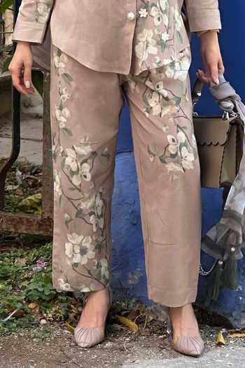Rainas_Beige Cotton, Linen Collared Neck The Paddock Blossom Print Top And Pant Set _Online_at_Aza_Fashions