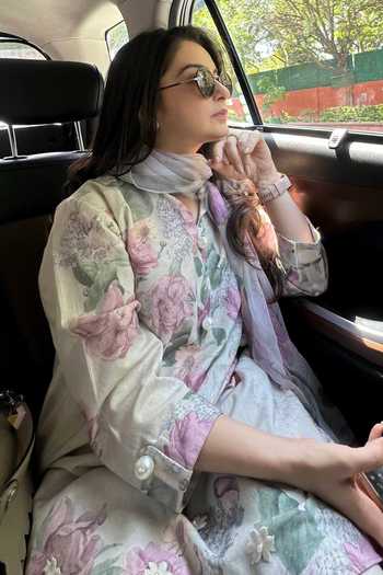 Rainas_Multi Color Cotton, Linen Mandarin The Morning Room Mist Floral Print Kurta Set _Online_at_Aza_Fashions