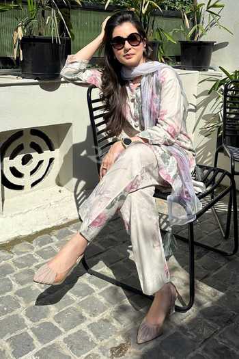 Rainas_Multi Color Cotton, Linen Mandarin The Morning Room Mist Floral Print Kurta Set _at_Aza_Fashions