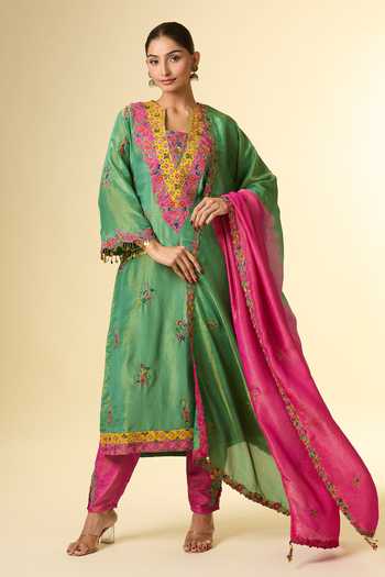 Buy_Samyukta Singhania_Green Cut Work, Embroidery Notched Neck Cutdana Kurta Set _at_Aza_Fashions