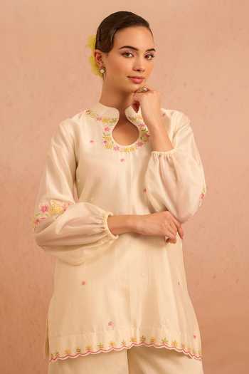 Shop_Tarini Vij_Off White Chanderi, Organza Embroidery, Beads, Gulrang Placement Kurta Set _Online_at_Aza_Fashions