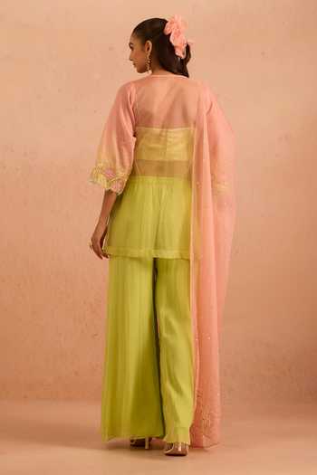 Shop_Tarini Vij_Pink Organza, Georgette, Satin V-neck, Square Lehernaz Embroidered Kurta Set _at_Aza_Fashions