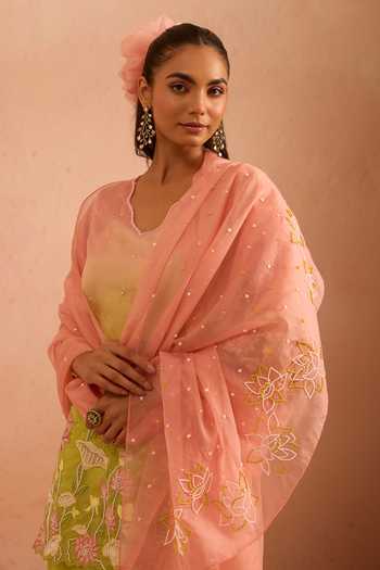 Shop_Tarini Vij_Pink Organza, Georgette, Satin V-neck, Square Lehernaz Embroidered Kurta Set _Online_at_Aza_Fashions
