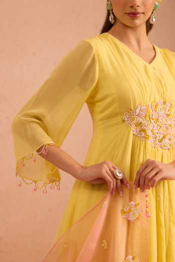 Shop_Tarini Vij_Yellow Georgette, Crepe, Organza V-neck, Yes Naazra Embroidered Kurta Set _Online_at_Aza_Fashions