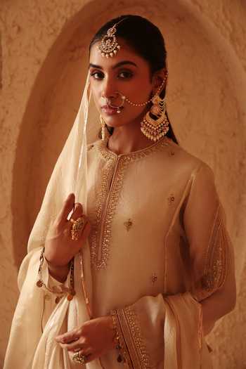 Shop_Label Niti Bothra_Ivory Silk, Organza, Tencel Round Neck Mehrang Short Pheran Kurta And Pant Set _Online_at_Aza_Fashions