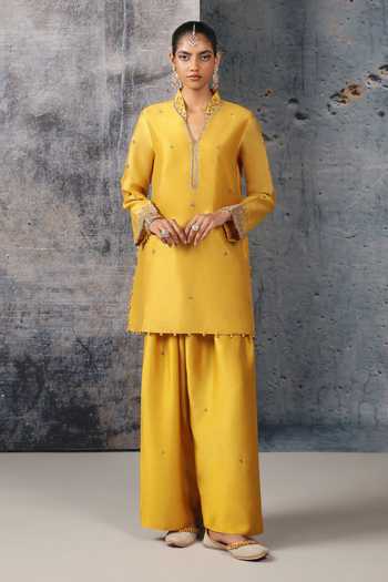 Label Niti Bothra_Yellow Silk, Chanderi, Tencel, Organza Split V-neck, Mehrang Short Kurta Set _Online_at_Aza_Fashions