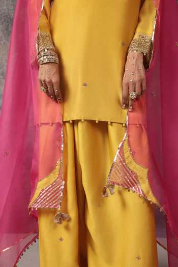 Shop_Label Niti Bothra_Yellow Silk, Chanderi, Tencel, Organza Split V-neck, Mehrang Short Kurta Set _Online_at_Aza_Fashions