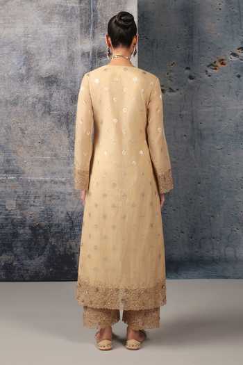 Shop_Label Niti Bothra_Ivory Silk, Chanderi, Kota Doria Keyhole Neck, Mehrang Embroidered Kurta Set _at_Aza_Fashions