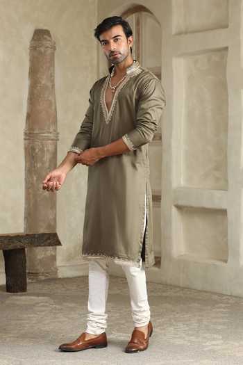 Kudrat Couture_Green Silk, Cotton Placement Embroidered Kurta Set _Online_at_Aza_Fashions