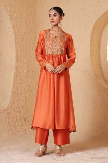 Buy_Label Niti Bothra_Orange Silk, Chanderi, Tencel Round Neck Mehrang Embroidered Kurta And Pant Set _at_Aza_Fashions