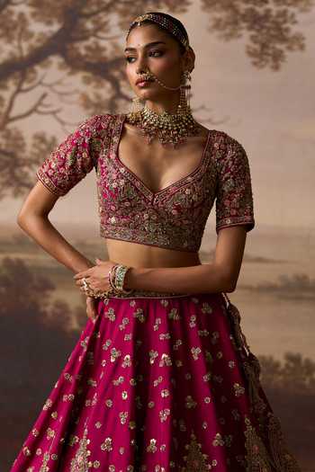Buy_ANGAD SINGH_Red Silk Leaf Neck Lehar Raw Bridal Lehenga Set _Online_at_Aza_Fashions