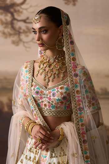 ANGAD SINGH_Ivory Silk Sweetheart Neck Shabnam Embroidered Bridal Lehenga Set _at_Aza_Fashions