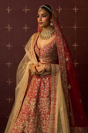 ANGAD SINGH_Red Silk Sweetheart Neck Kirpa Bridal Lehenga Blouse Set _at_Aza_Fashions