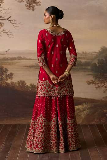 Shop_ANGAD SINGH_Red Silk V-neck, Yes Sukoon Embroidered Kurta Sharara Set _at_Aza_Fashions