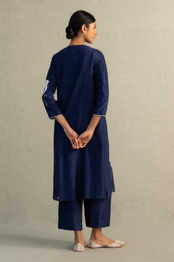 Shop_Charkhee_Blue Chanderi, Organza Split V-neck, Yes Floral Patchwork Embroidered Kurta Set _at_Aza_Fashions