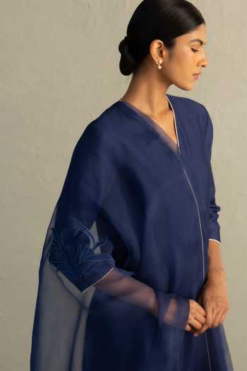 Charkhee_Blue Chanderi, Organza V-neck, Yes Border Embroidered Kurta Set _at_Aza_Fashions