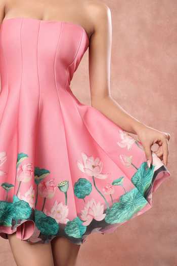 Ozeqo_Pink Neoprene Bandeau Neck, Off-shoulder Ubud Short Panel Printed Dress _Online_at_Aza_Fashions