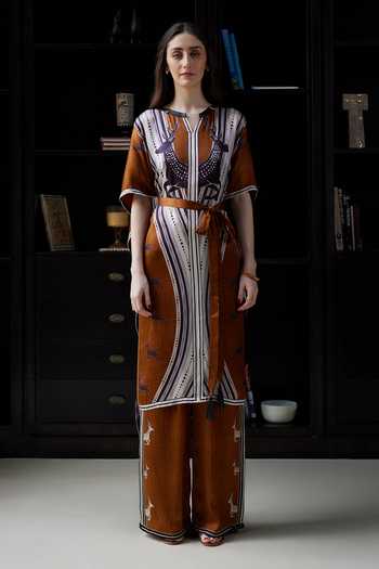 Buy_Kamaali Pret_Brown Satin Split V-neck Zahrha Printed Kaftan And Pant Set _at_Aza_Fashions