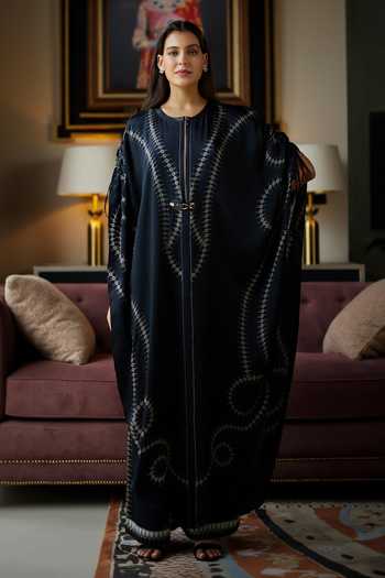 Buy_Kamaali Pret_Black Satin Round Neck Liela Fluid Line Print Kaftan And Pant Set _at_Aza_Fashions