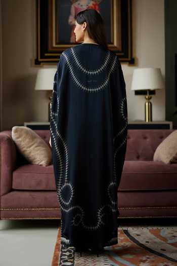 Shop_Kamaali Pret_Black Satin Round Neck Liela Fluid Line Print Kaftan And Pant Set _at_Aza_Fashions