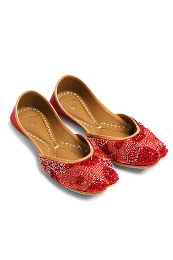 Buy_Shilpsutra_Red Ruby Cascade Embroidered Juttis _Online_at_Aza_Fashions