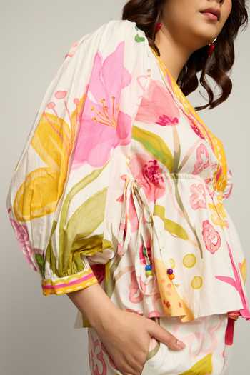 Shop_Poppi_Multi Color Cotton V-neck Floral Print Peplum Top And Shorts Set _Online_at_Aza_Fashions