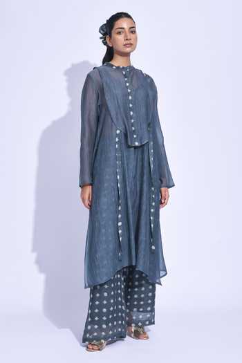 Jayati Goenka_Grey Chanderi Silk Mandarin Collar Kala Tama Yoke Tunic Set _Online_at_Aza_Fashions