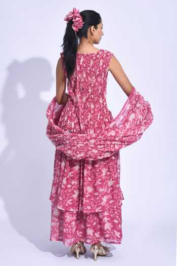 Shop_Jayati Goenka_Pink Chanderi Silk Square Neck Sangria Smocked Tunic Set _at_Aza_Fashions