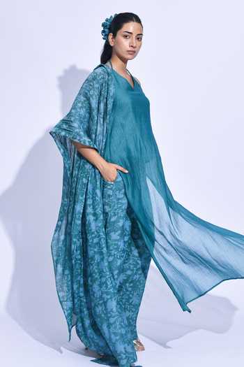 Jayati Goenka_Teal Chanderi Silk Halter Neck, Yes Blue Mori Kurta Set _at_Aza_Fashions
