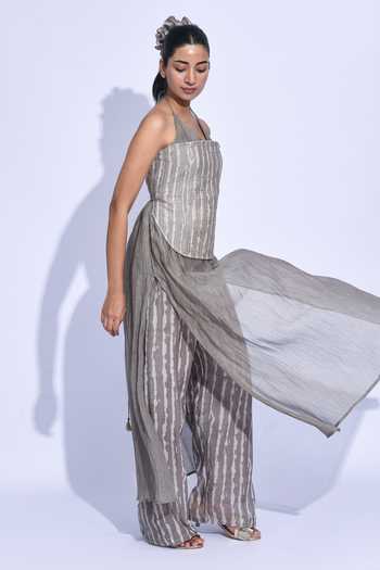Jayati Goenka_Grey Chanderi Silk Zari Halter Neck Ash Shima Kurta Set _at_Aza_Fashions