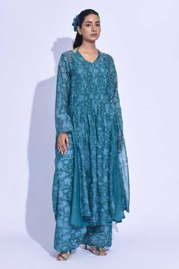 Jayati Goenka_Blue Chanderi Silk Halter Neck Mori Layered Kurta Set _Online_at_Aza_Fashions