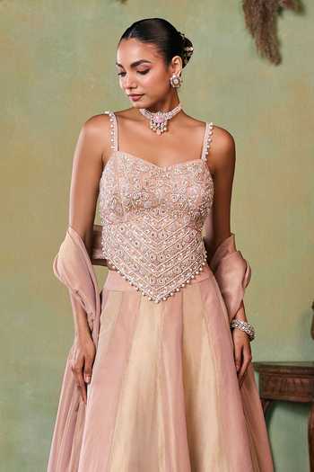 Buy_Seema Thukral_Gold Satin, Tissue Sweetheart Neck Morgan Hand Work Embellished Choli Set _Online_at_Aza_Fashions