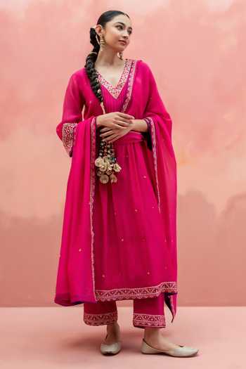 Buy_AM by Anita Mittal_Pink Chanderi V-neck Sitara A-line Embroidered Kurta Set _at_Aza_Fashions
