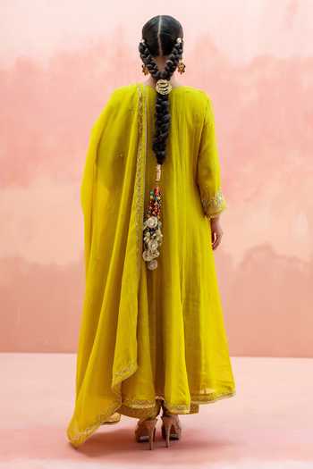 Shop_AM by Anita Mittal_Green Chanderi Split V-neck Najma Embroidered Anarkali Pant Set _at_Aza_Fashions