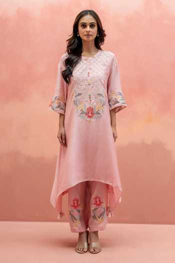 Buy_AM By Anita Mittal_Pink Muslin Round Neck Firefly Embroidered Kurta And Pant Co-ord Set _Online_at_Aza_Fashions