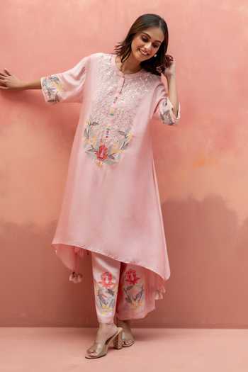 Shop_AM By Anita Mittal_Pink Muslin Round Neck Firefly Embroidered Kurta And Pant Co-ord Set 