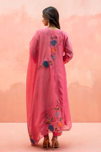 Shop_AM by Anita Mittal_Pink Chanderi V-neck Falak Mul Embroidered Anarkali Set _at_Aza_Fashions