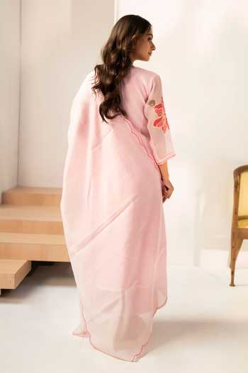 Shop_AM by Anita Mittal_Pink Cotton V-neck Zoya Embroidered Kurta Set _at_Aza_Fashions