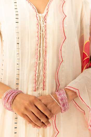 Shop_AM by Anita Mittal_Off White Chanderi V-neck Zoya Mul Anarkali Set _Online_at_Aza_Fashions